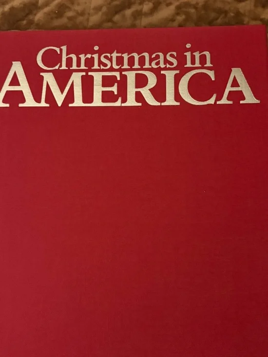 Christmas in America sofa/coffee book - Picture 2 of 5